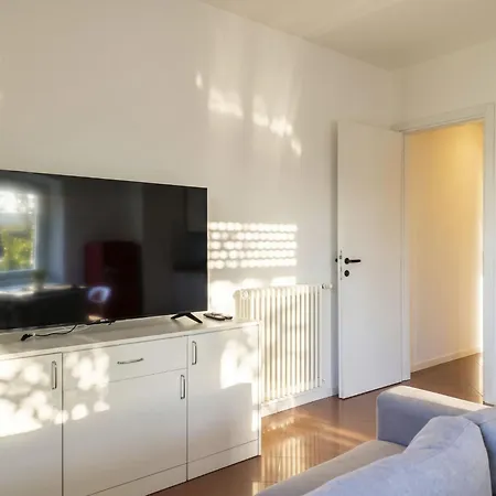 Tinca By Interhome Apartamento Domaso
